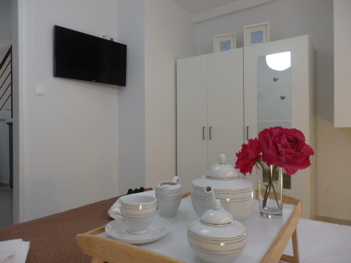 Nikiti Maisonette On The Beach By Luxlikehome Nikiti (Sithonia) Bagian luar foto