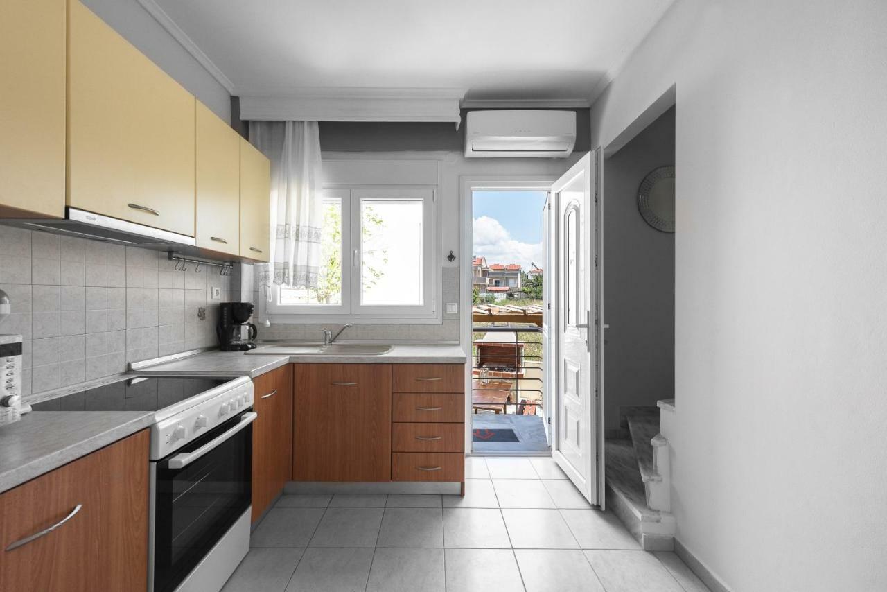 Nikiti Maisonette On The Beach By Luxlikehome Nikiti (Sithonia) Bagian luar foto