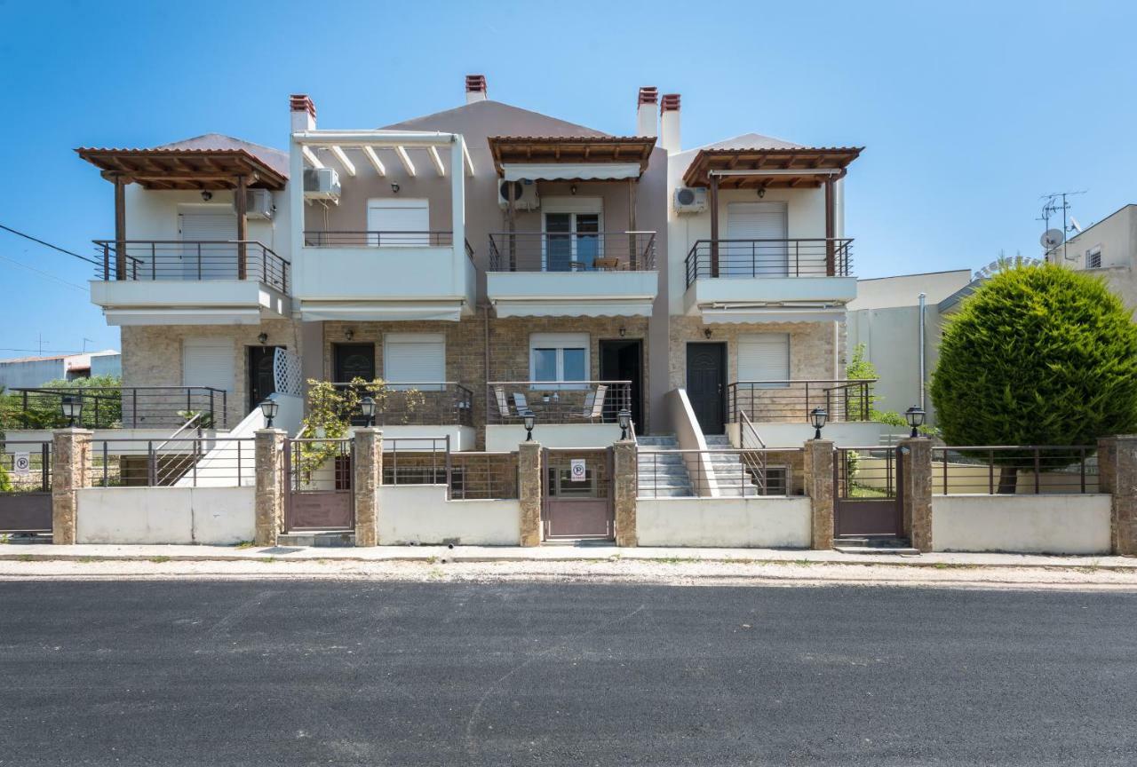 Nikiti Maisonette On The Beach By Luxlikehome Nikiti (Sithonia) Bagian luar foto