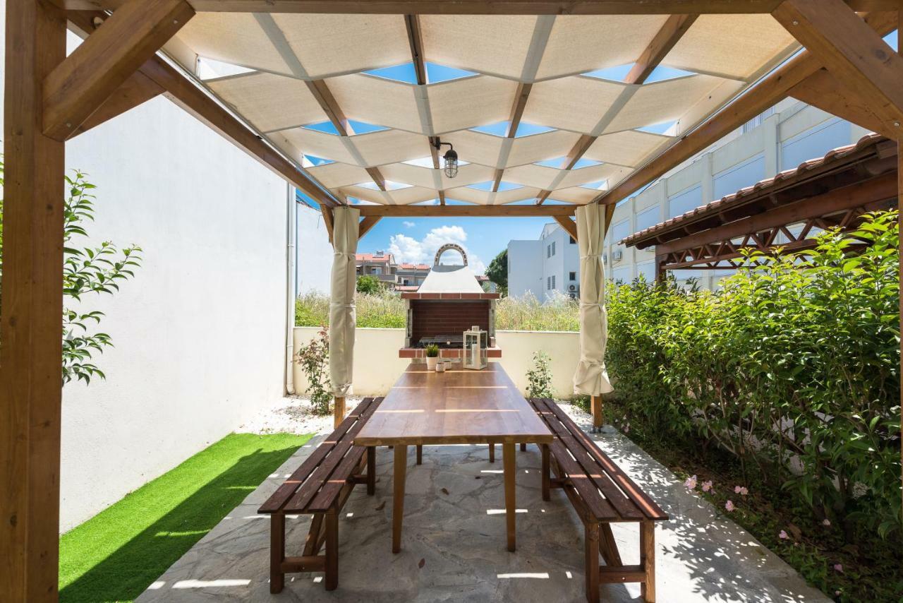 Nikiti Maisonette On The Beach By Luxlikehome Nikiti (Sithonia) Bagian luar foto
